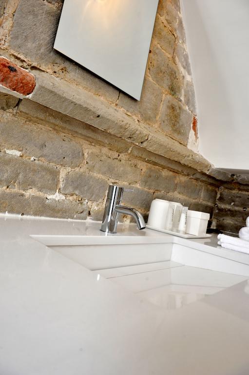 Guesthouse Bernardin Antwerp Room photo